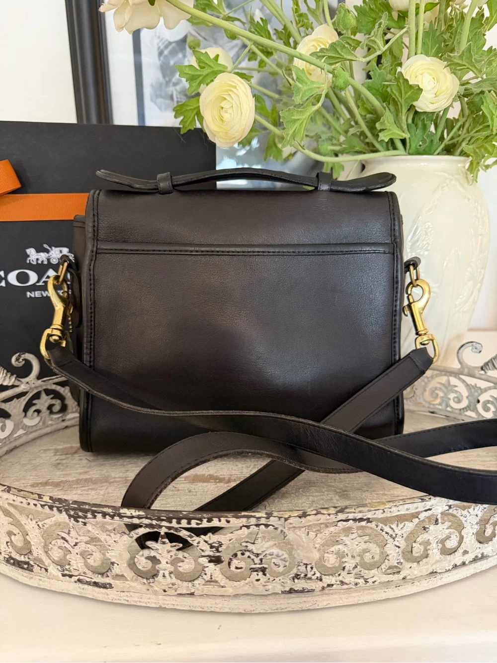 Vintage COACH Court Bag 9870 Black Crossbody Top Handle w/One-Sided Hangtag